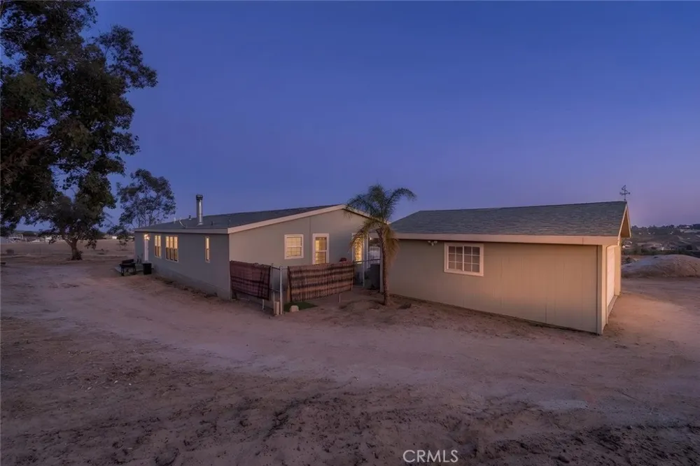 34715 Empty Saddle Hemet, CA 92544