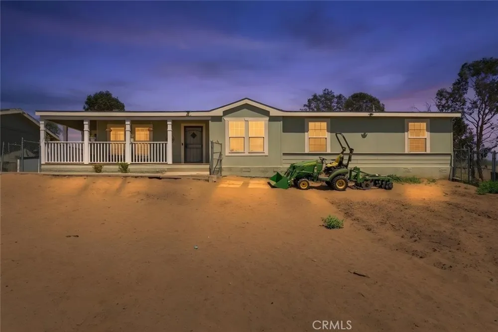 34715 Empty Saddle Hemet, CA 92544