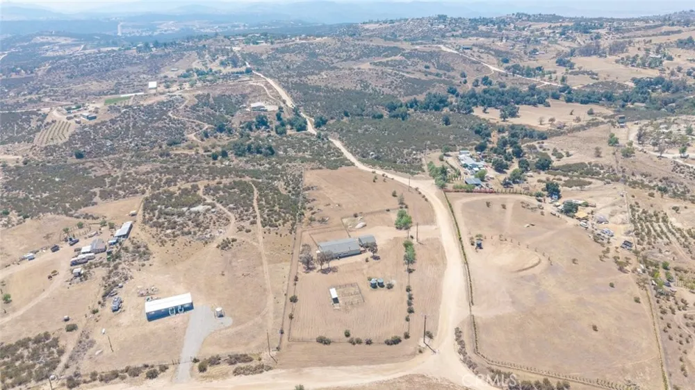 34715 Empty Saddle Hemet, CA 92544