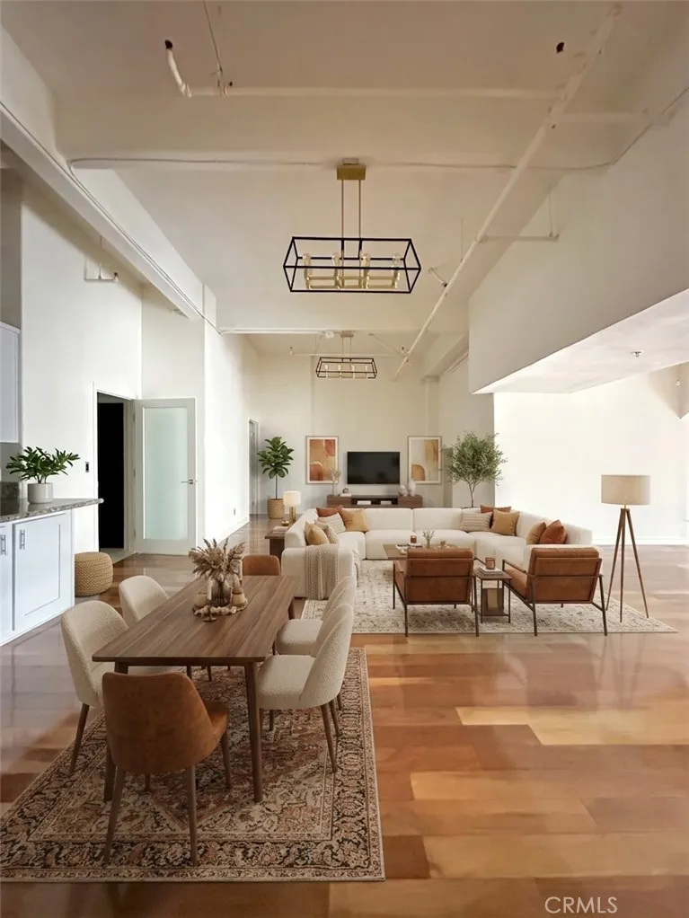 312 W 5th Street #1203 Los Angeles, CA 90013