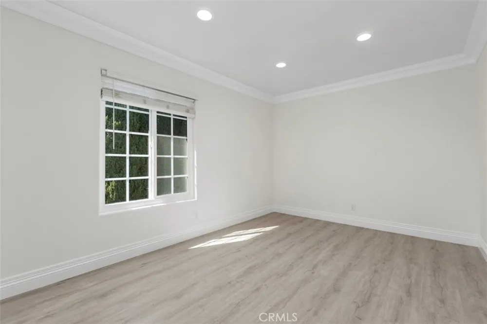 4 Rockwren Irvine, CA 92604