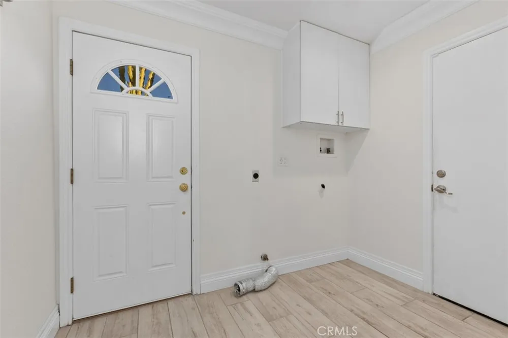 4 Rockwren Irvine, CA 92604