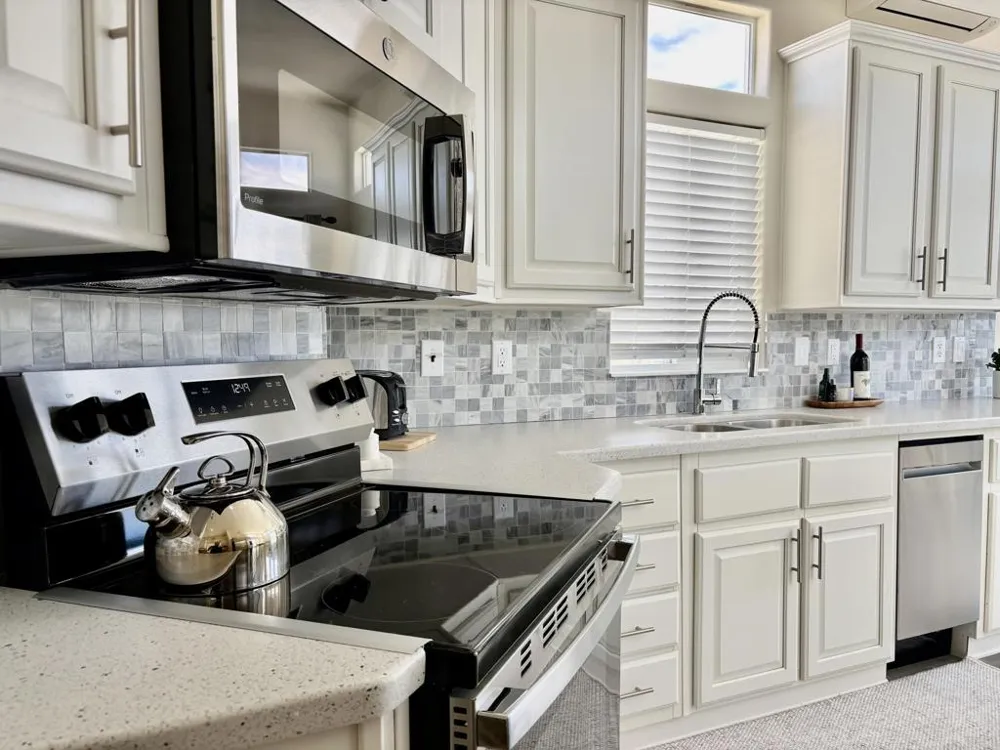 70200 Dillon Road ##200 Desert Hot Springs, CA 92241