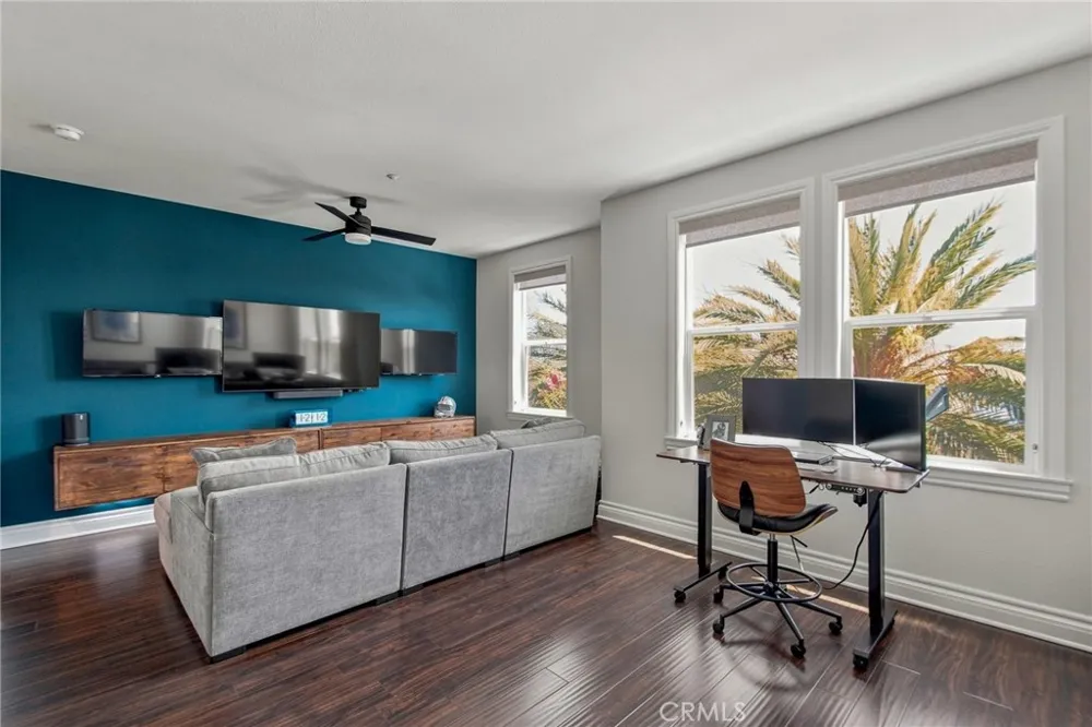 12 Midtown Aliso Viejo, CA 92656