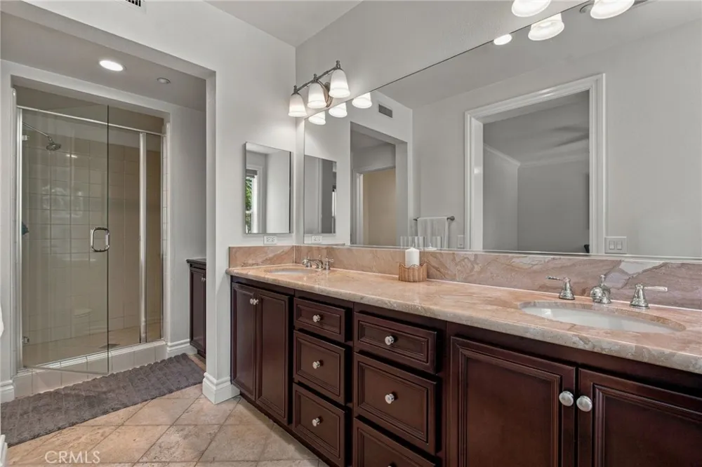 12 Midtown Aliso Viejo, CA 92656