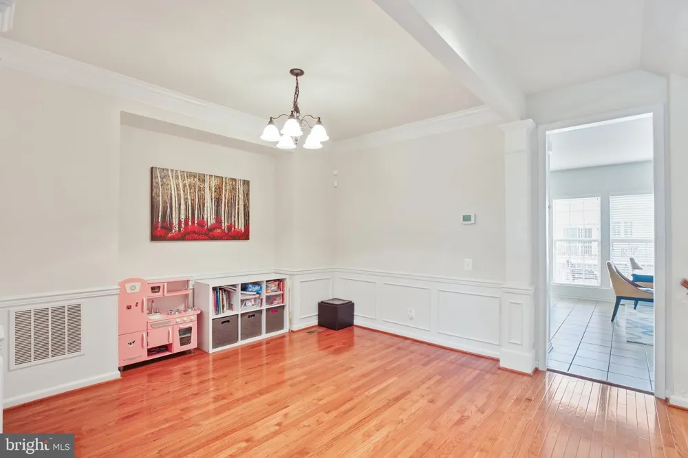 25501 AMBER GATE TERRACE Chantilly, VA 20152