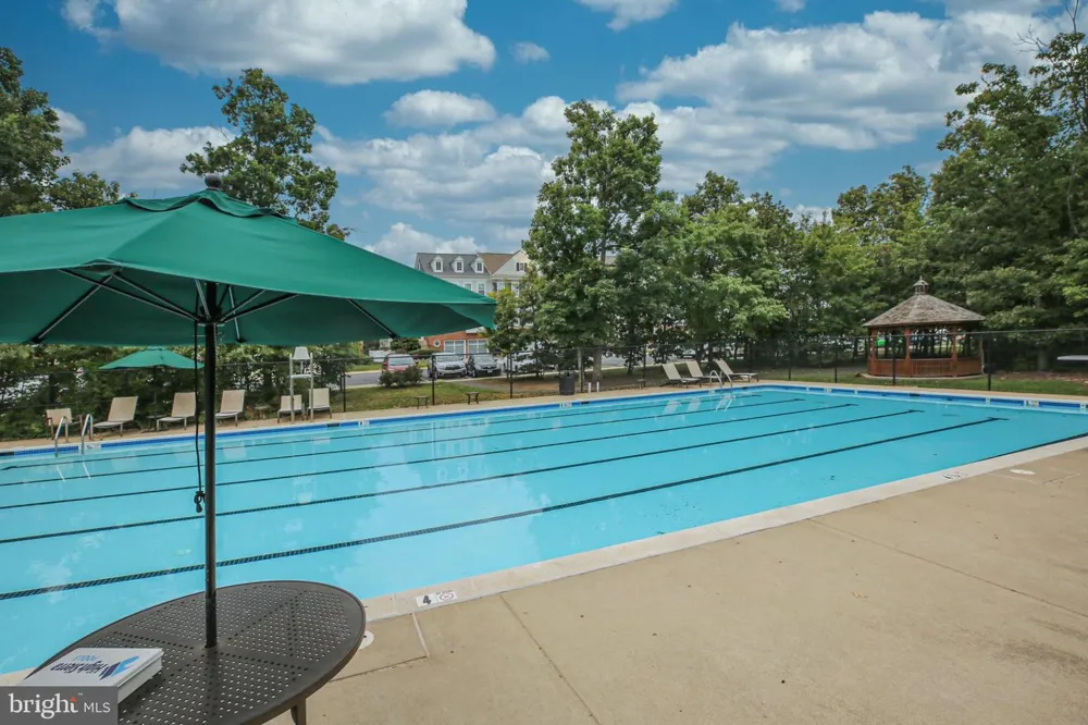 25501 AMBER GATE TERRACE Chantilly, VA 20152