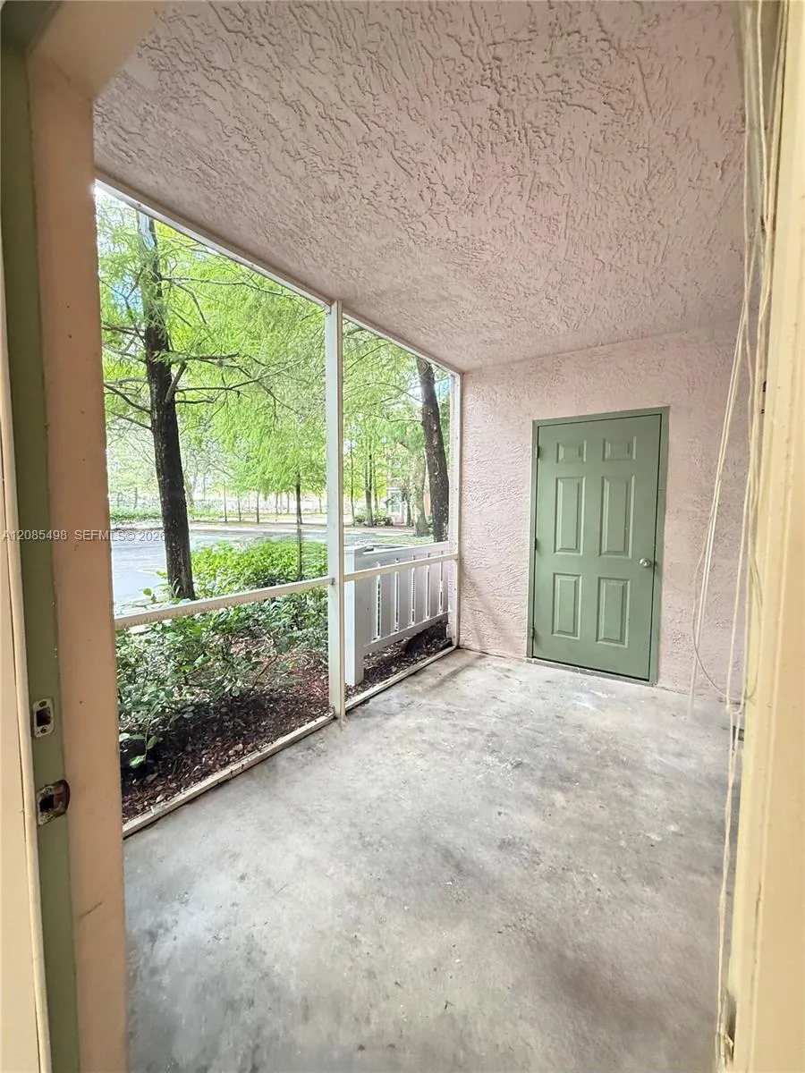6796 W Sample Rd #6796 Coral Springs, FL 33067