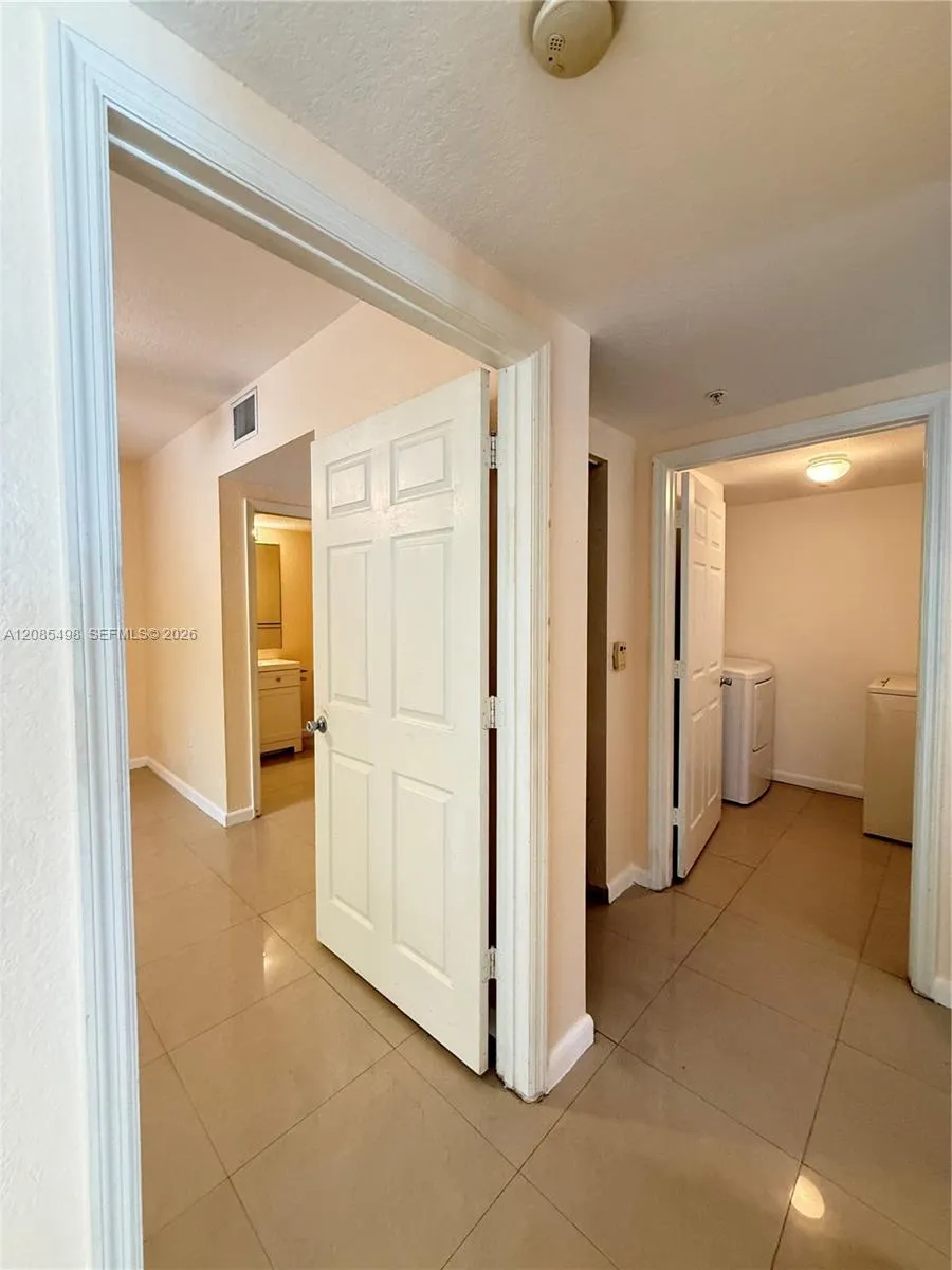 6796 W Sample Rd #6796 Coral Springs, FL 33067