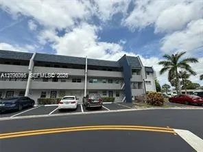 7797 Golf Cir Dr #102 Margate, FL 33063