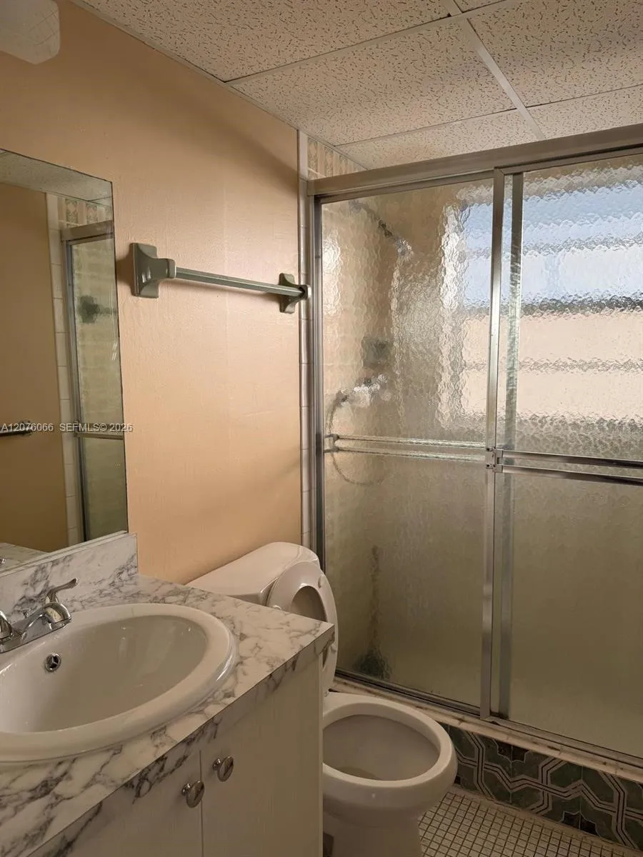 7797 Golf Cir Dr #102 Margate, FL 33063