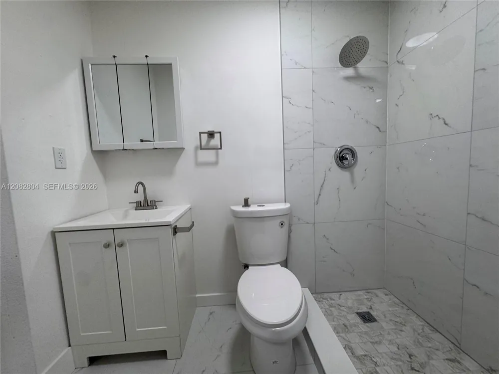 3632 SW 87th Ave #FRONT Miami, FL 33165