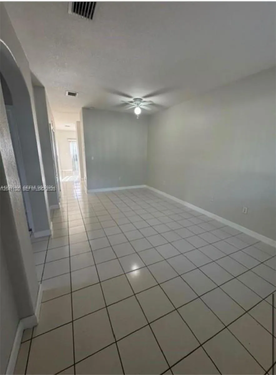 2826 SE 16th Pl #103 Homestead, FL 33035