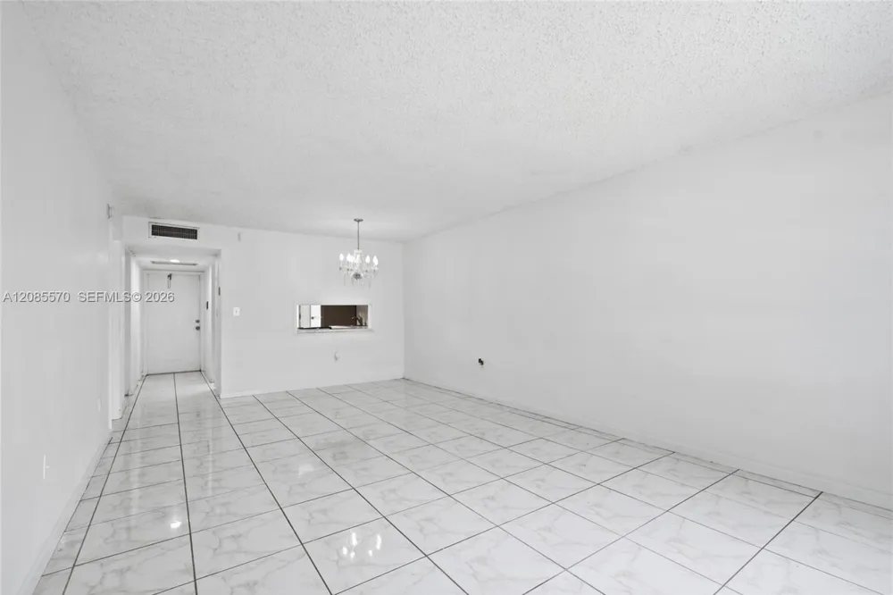 19051 NE 2nd Ave #1503 Miami, FL 33179