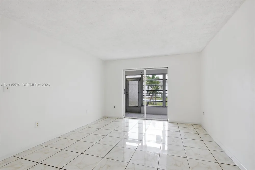 19051 NE 2nd Ave #1503 Miami, FL 33179