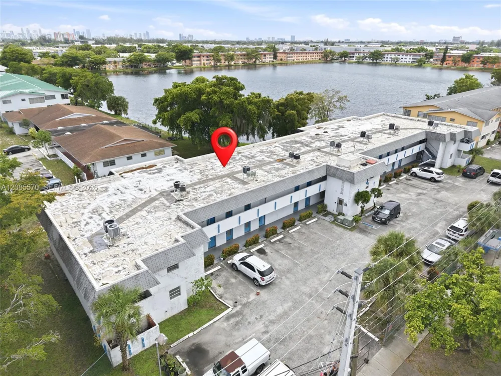 19051 NE 2nd Ave #1503 Miami, FL 33179