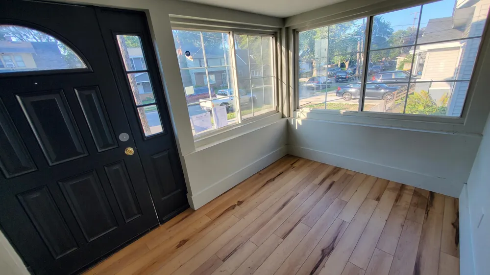 1106 Dickinson Street SE Grand Rapids, MI 49507