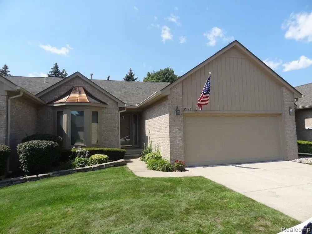 35128 Moravian Drive Sterling Heights, MI 48312