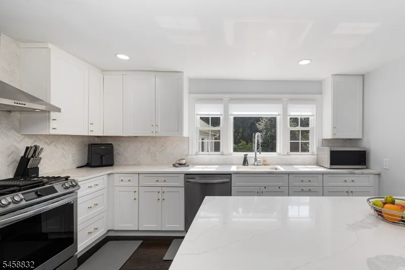 330 Springfield Ave Westfield Town, NJ 07090