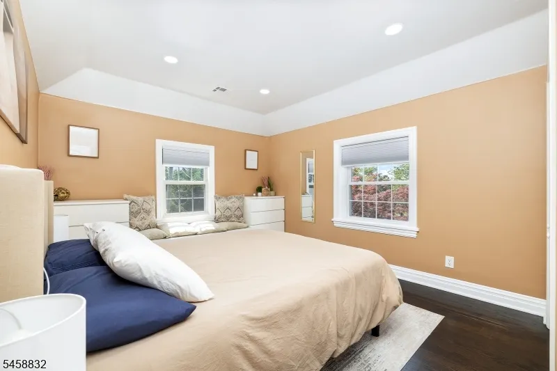 330 Springfield Ave Westfield Town, NJ 07090