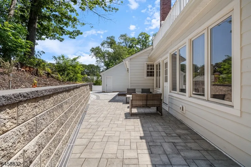 330 Springfield Ave Westfield Town, NJ 07090
