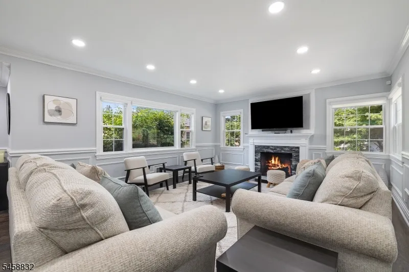 330 Springfield Ave Westfield Town, NJ 07090