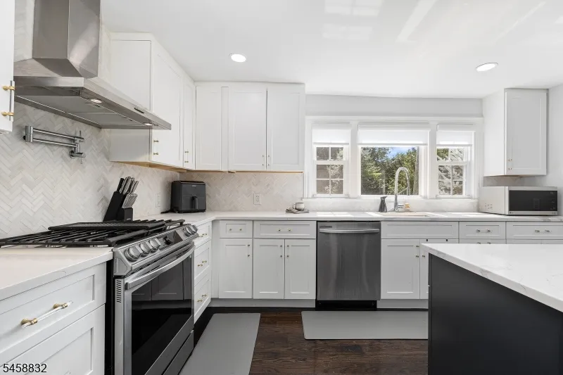 330 Springfield Ave Westfield Town, NJ 07090
