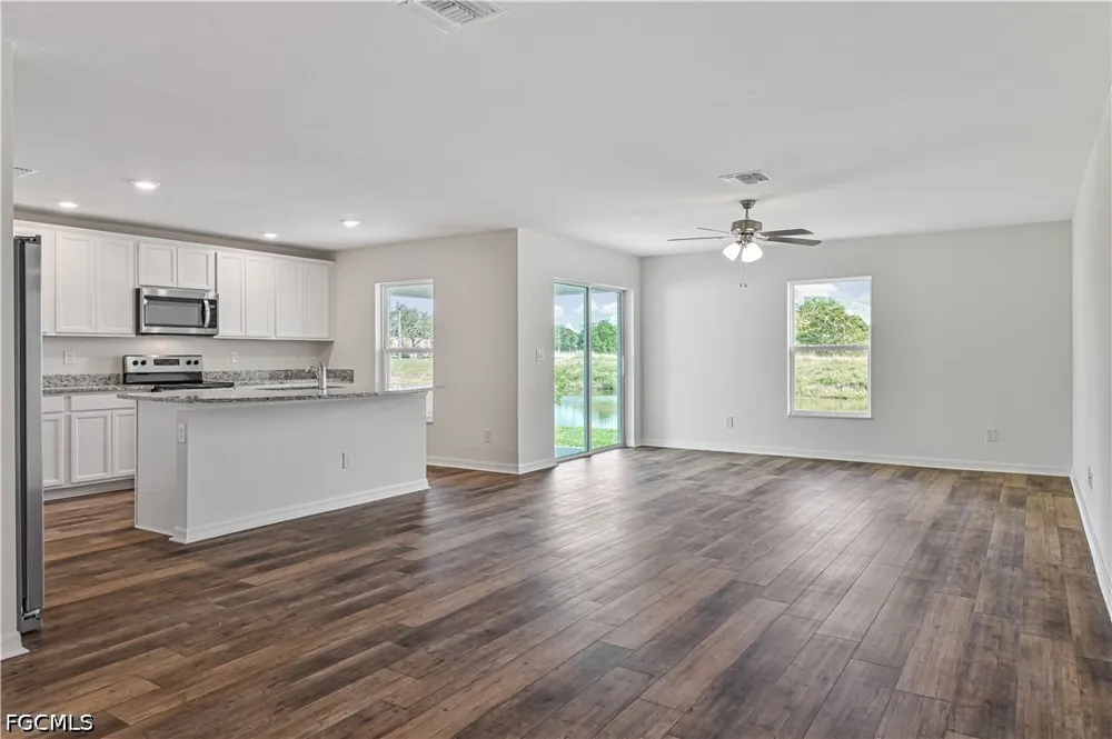 Gen D Macarthur Avenue Labelle, FL 33935