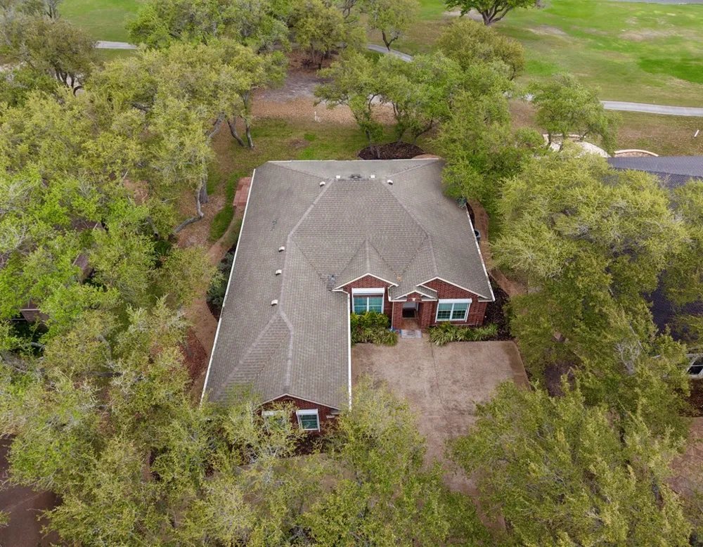 325 Champions Drive Rockport, TX 78382