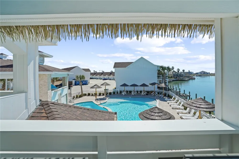 15034 Aruba Drive #113 Corpus Christi, TX 78418