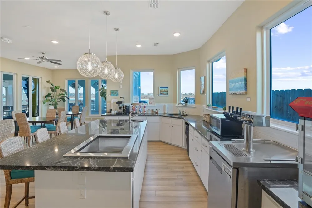 15034 Aruba Drive #113 Corpus Christi, TX 78418