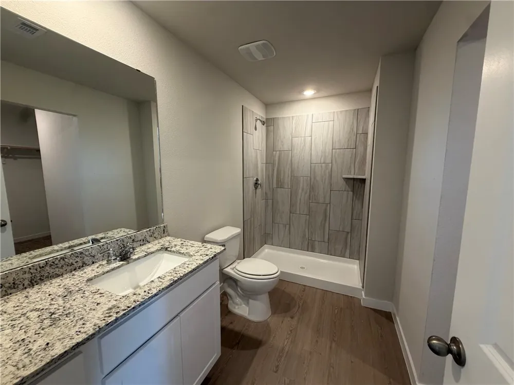517 Meansville Drive Odem, TX 78370