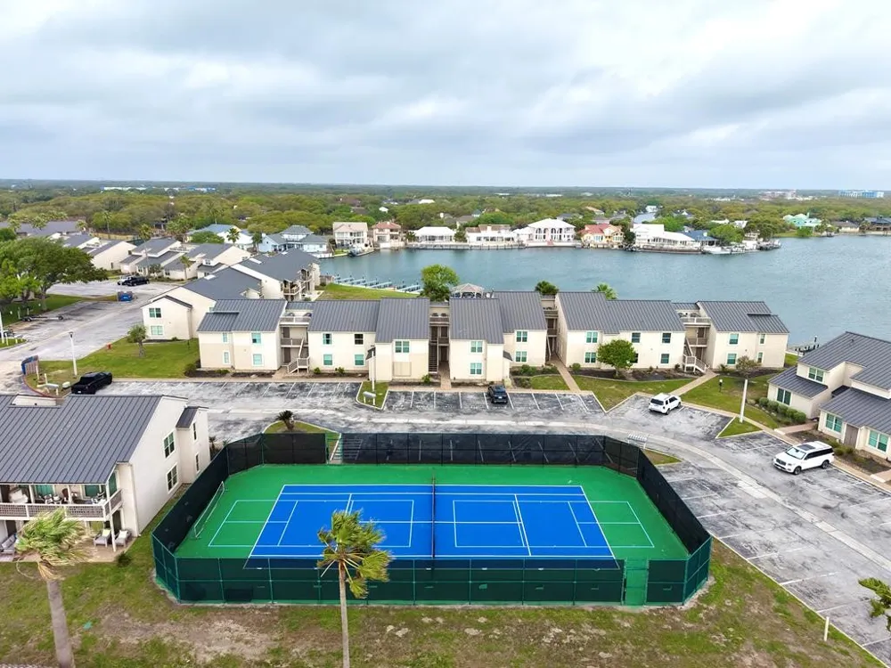 2107 Bayhouse Drive #2107 Rockport, TX 78382