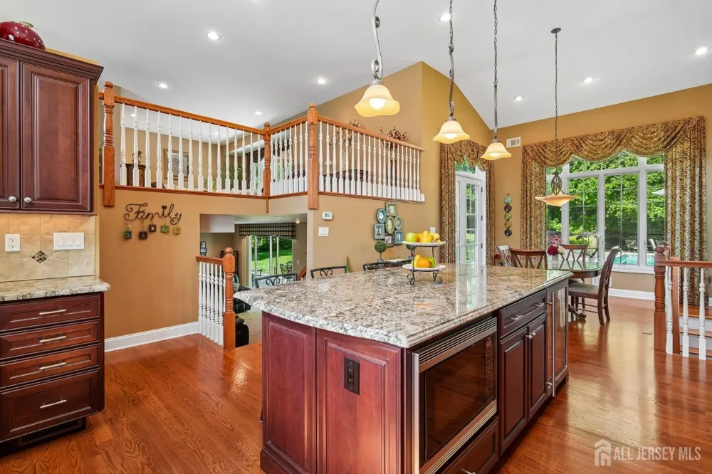 18 Mary Ellen Drive Edison, NJ 08820
