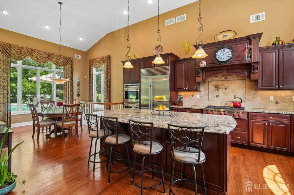 18 Mary Ellen Drive Edison, NJ 08820