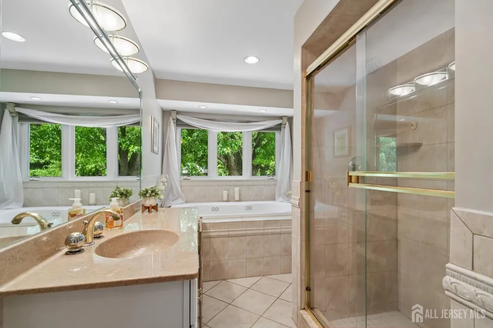 18 Mary Ellen Drive Edison, NJ 08820