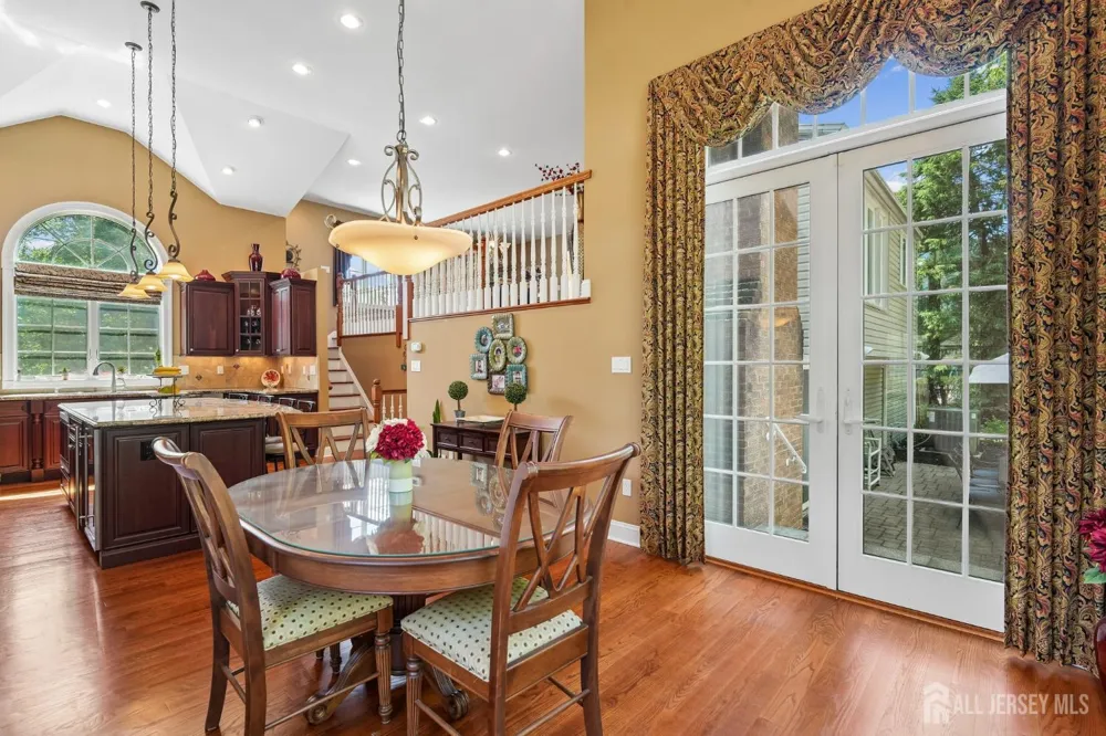 18 Mary Ellen Drive Edison, NJ 08820