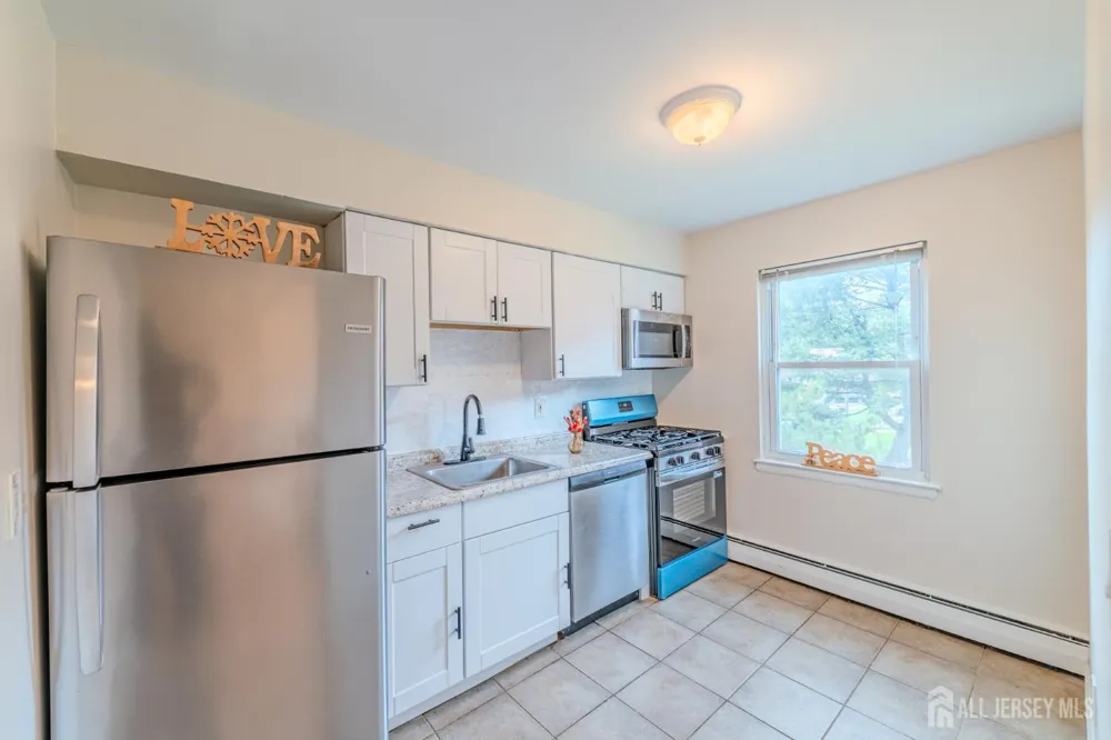 66 Fox Road #7A Edison, NJ 08817