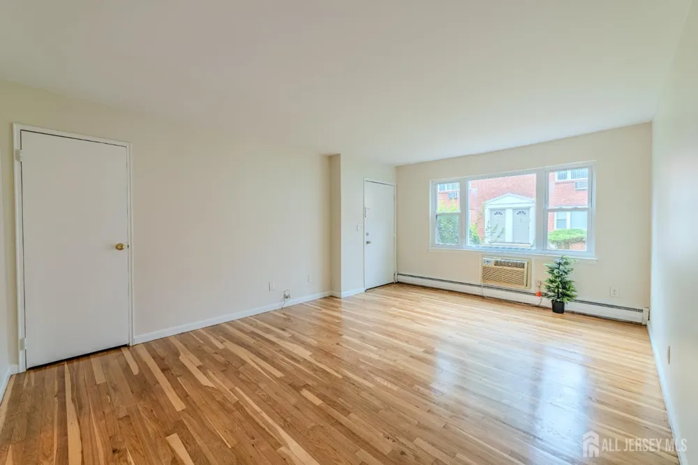 66 Fox Road #7A Edison, NJ 08817