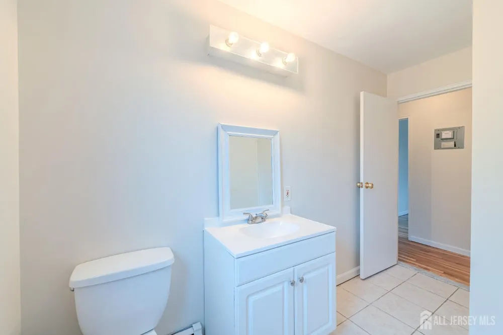 66 Fox Road #7A Edison, NJ 08817