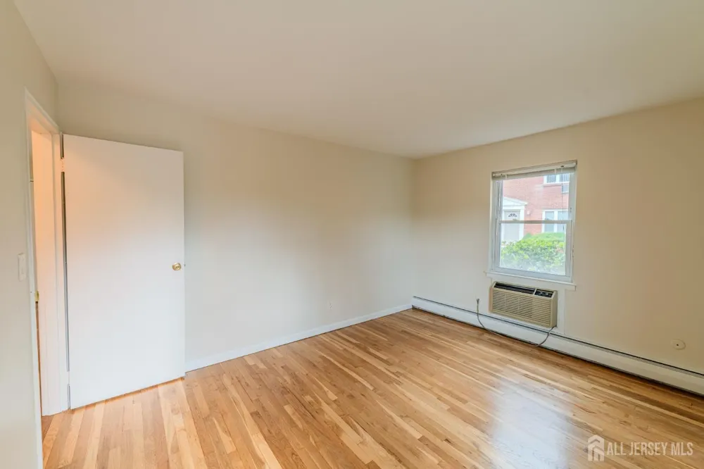 66 Fox Road #7A Edison, NJ 08817