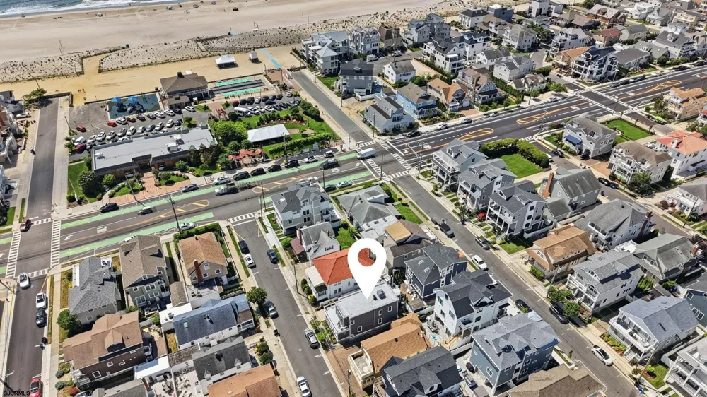 16 S Haverford Ave Margate, NJ 08402