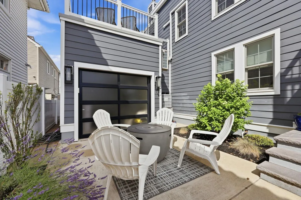 16 S Haverford Ave Margate, NJ 08402