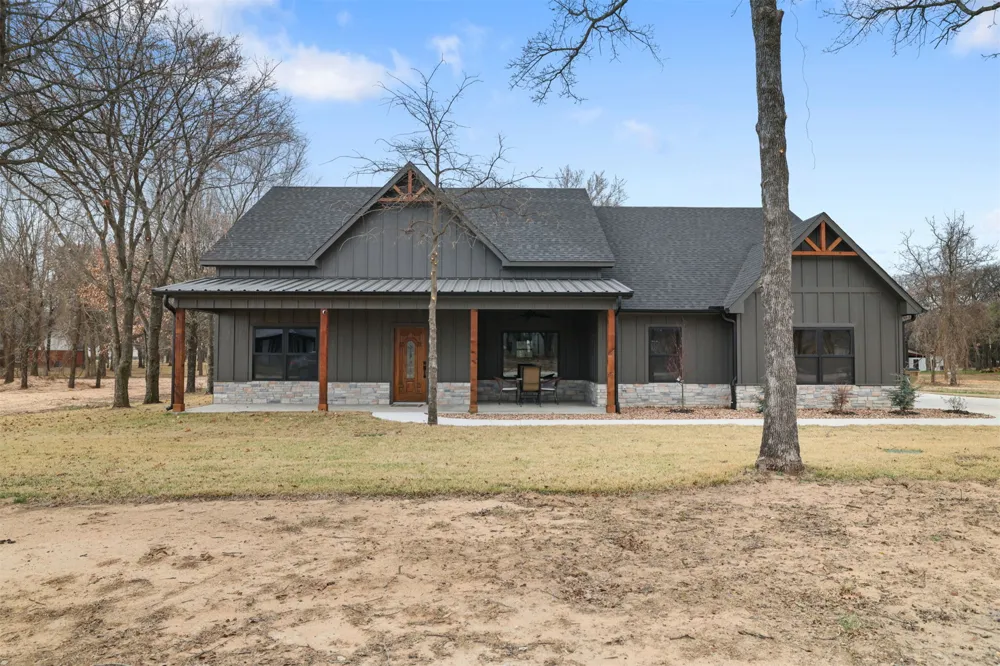 11931 Maximus Lane Kingston, OK 73439