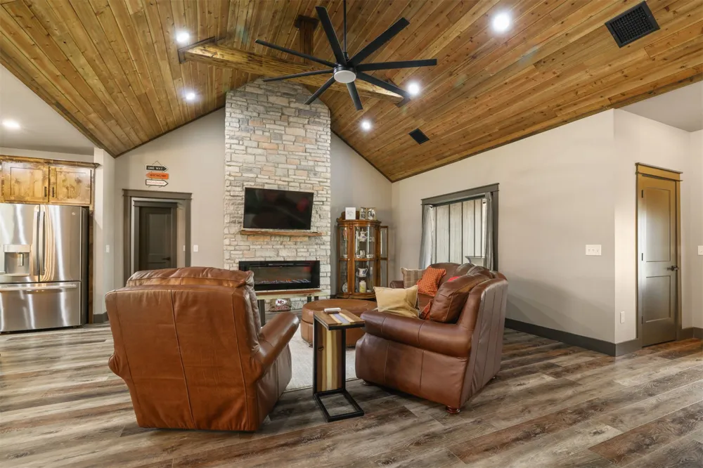 11931 Maximus Lane Kingston, OK 73439