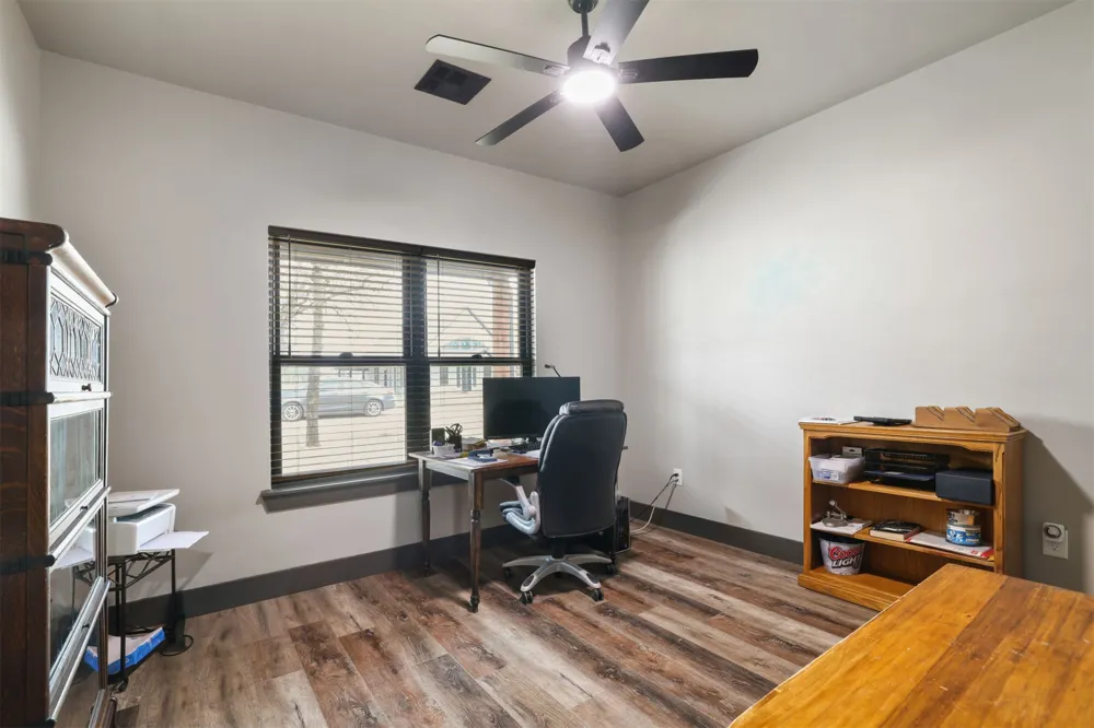 11931 Maximus Lane Kingston, OK 73439