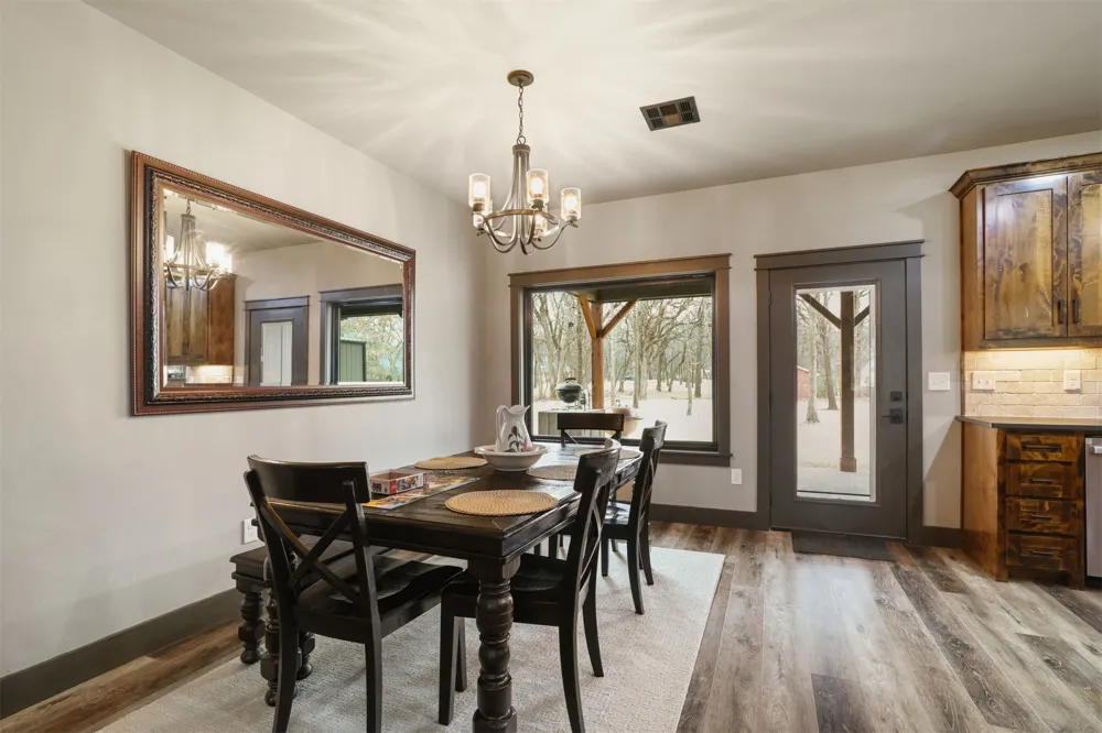 11931 Maximus Lane Kingston, OK 73439