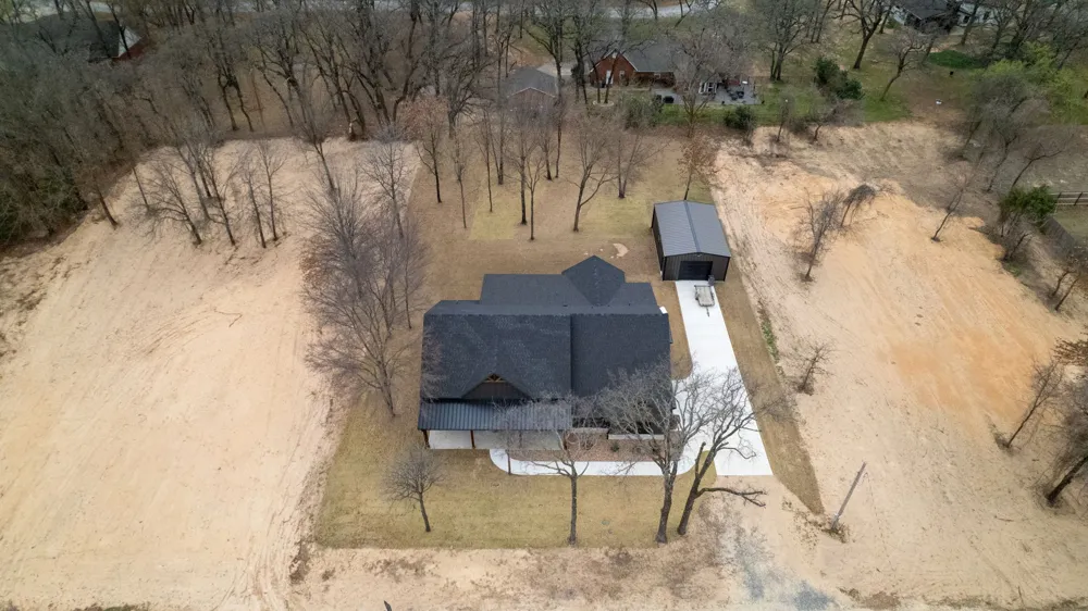 11931 Maximus Lane Kingston, OK 73439
