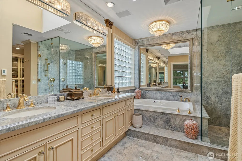 101 99th Avenue NE #301 Bellevue, WA 98004