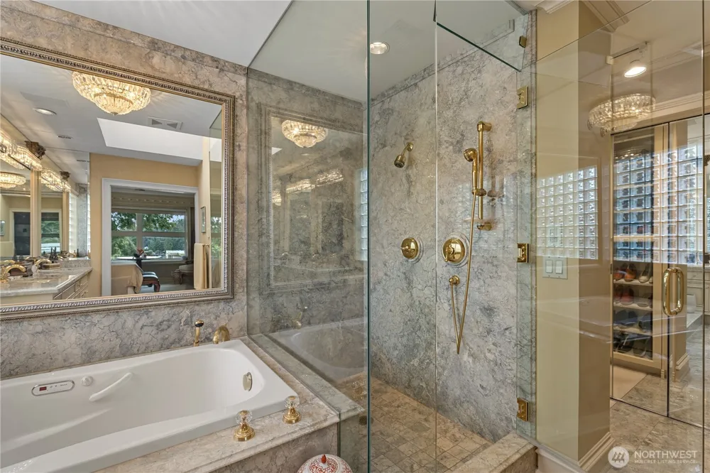 101 99th Avenue NE #301 Bellevue, WA 98004